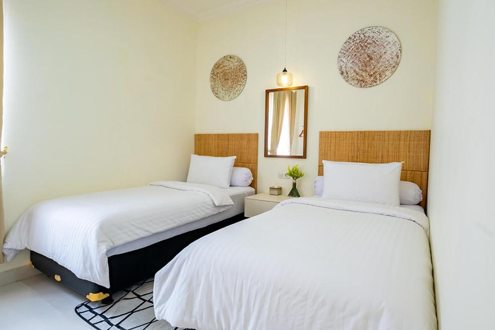 Siji Plemburan Vacation Home Kejayan ภายนอก รูปภาพ