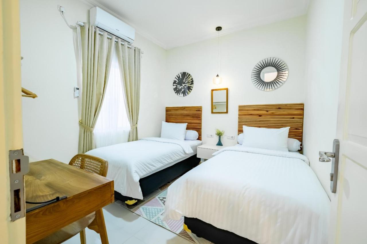 Siji Plemburan Vacation Home Kejayan ภายนอก รูปภาพ